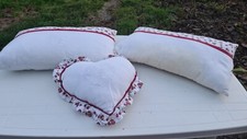 "Superbe Tête de Lit Coussin Shabby avec Coussin Cœur - Collection Eloïse"