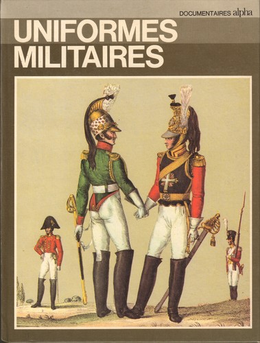 Lot uniformes militaires - uniformes, +
