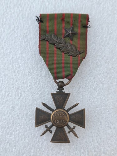 Croix guerre 1914 - de,