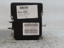 Bloc ABS (freins anti-blocage)