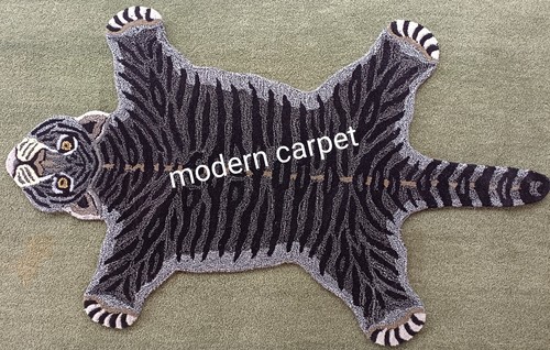 Tapis léopard 3x5 - pieds, fait