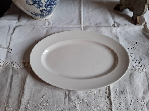 Plat ancien blanc - , de