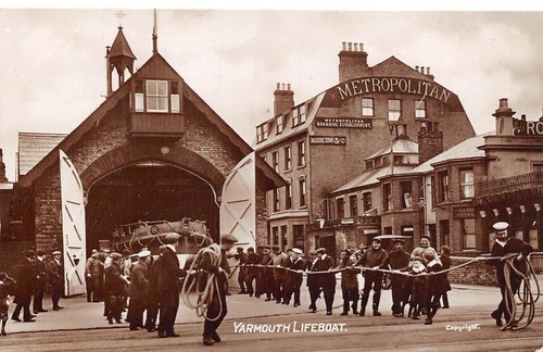 Carte postale yarmouth canot - postale,