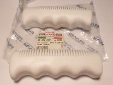 poignée ROD / cassano ? velo city fixie  vintage 110 mm Avec empreintes la paire