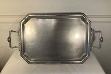 Important plateau en étain