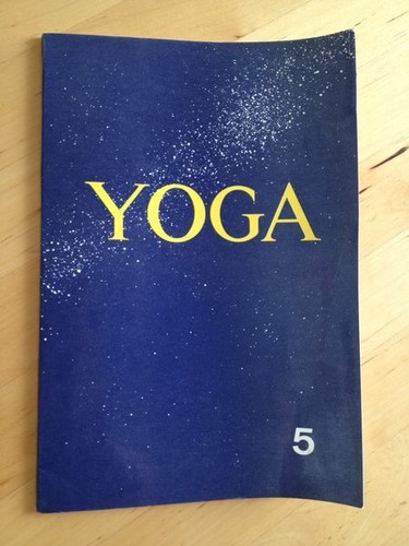 Cours pratique yoga par - de,