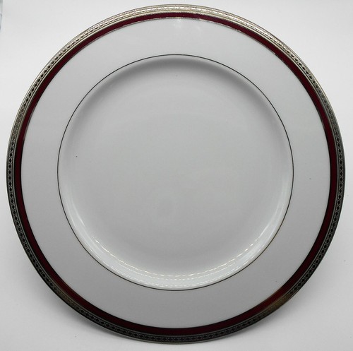 Grande assiette porcelaine - grande, en