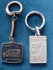 2 porte clés anciens PEUGEOT