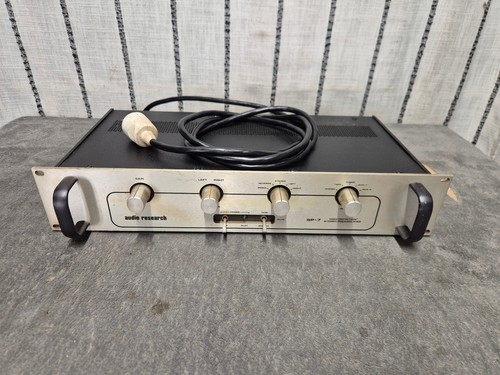 Audio research preamplifier - audio,
