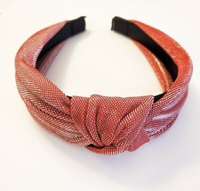  Female Retro Knitting