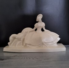 Sculpture statue Femme au lévrier céramique craquelée signée Lejan Art Déco