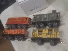 JEP O LOT DE 4 WAGONS DE