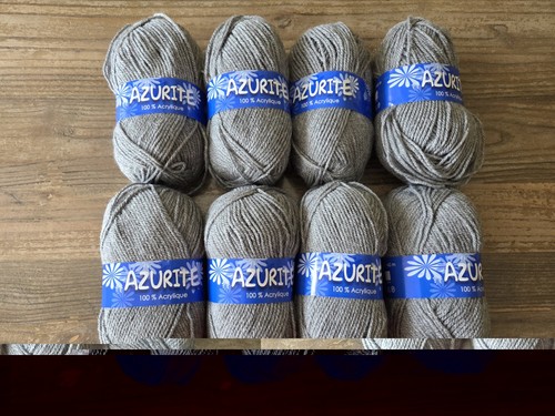 Lot pelotes de laine - 8,