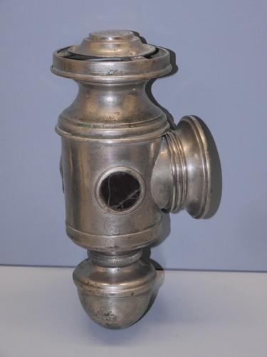 Ancienne lanterne alcool - -ancienne, a