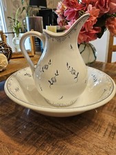 Ensemble De Toilette  Signé