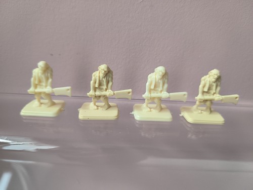 Hero quest lot 4 figurines - quest,