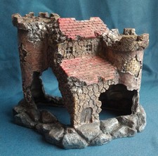 AQUARIUM - DECORATION - RUINE 18X17X23cm  /  OCCASION