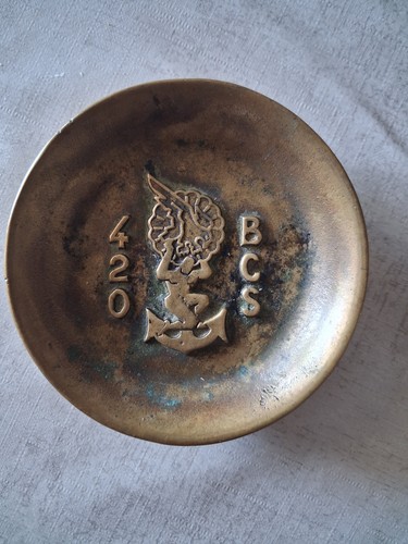 Coupelle bronze souvenir 420