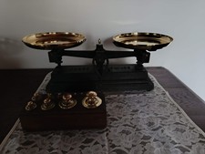 Balance ancienne type ROBERVAL