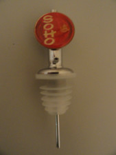 Ancien bec verseur liqueur de litchi SOHO bistrot