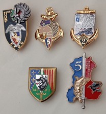 5 insignes 2°RIMa 5°Cie / 2°RIMa (1638) /92°RI 5°Cie /142°RI /11eDP/14°RPCS/ECQG