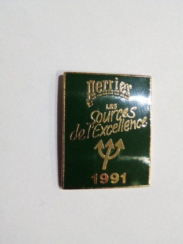 Pin perrier club med 1991 - club,
