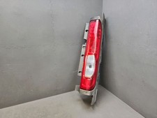 Feu arrière droit - Renault