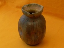 Petit vase en grès flammé de