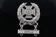 STERLING SILVER MILITARY MARKSMAN RIFLE BROOCH 925 FINE VINTAGE 3027