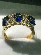 Bague de mariage saphir bleu