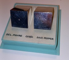 Duo Sel Poivre en argent Cubic ERCUIS Saint Hilaire collection