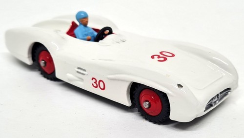 Dinky meccano vintage 237 - dinky,