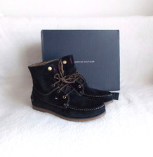 Bottines homme en cuir suédé