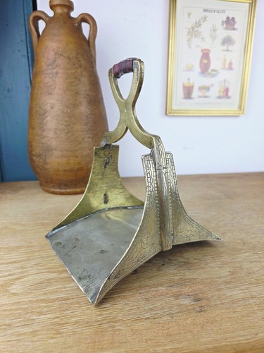 Ancien étrier cavalerie
