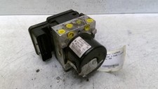 Bloc ABS (freins anti-blocage) RENAULT MEGANE 3 PHASE 3 COUPE 2.0i -/R:114470026