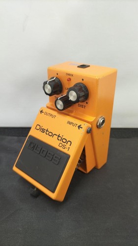 Boss distortion 1 - distortion, ds-1