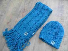 Ensemble ZARA écharpe bonnet