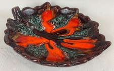 Ancienne XXème coupe à fruit en forme de feuille en céramique style Vallauris