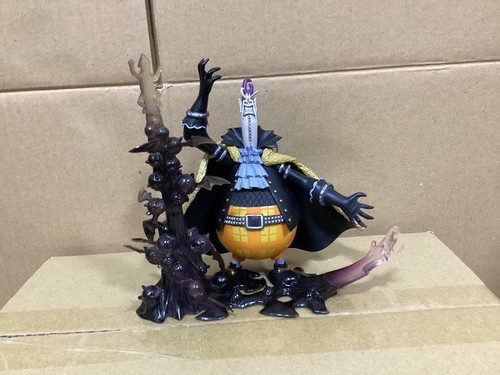 Figurine banpresto one - figurine, piece