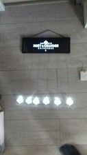 MOET ET CHANDON  champagne : cadre suspendu Enseigne  lumineuse forme diamant