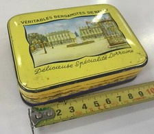 ANCIENNE BOITE PUBLICITAIRE