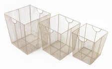 Un ensemble de 3 bacs en fer réplique design rétro décoration