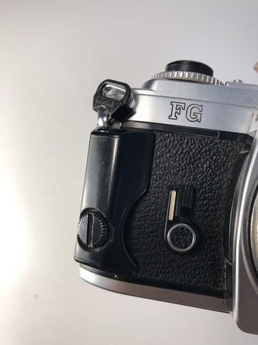 Original nikon black hand - nikon, fg