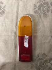 Cabochon arrière droit Peugeot 204 état correct occasion Frankini 907 A303