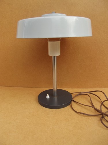 Ancienne lampe bureau - de,