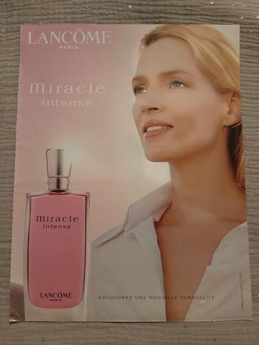 Publicité papier parfum - publicité,