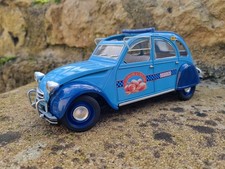 7& Citroën 2 CV Lustucru 1/18