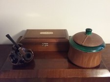 Ensemble pot a tabac, porte pipe et boite a cigares