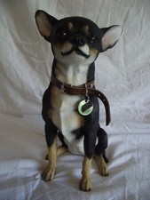 Statue de collection LEONARDO - CHIHUAHUA TRICOLORE ASSIS