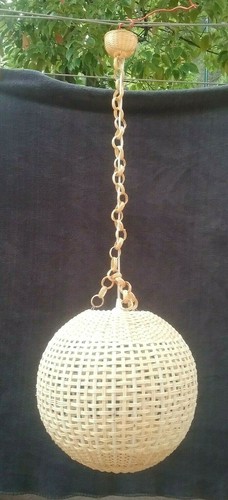 Suspension rotin de - rotin,